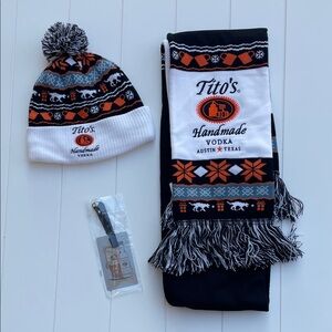 NWT Tito’s vodka Set Hat/scarf/luggagetag